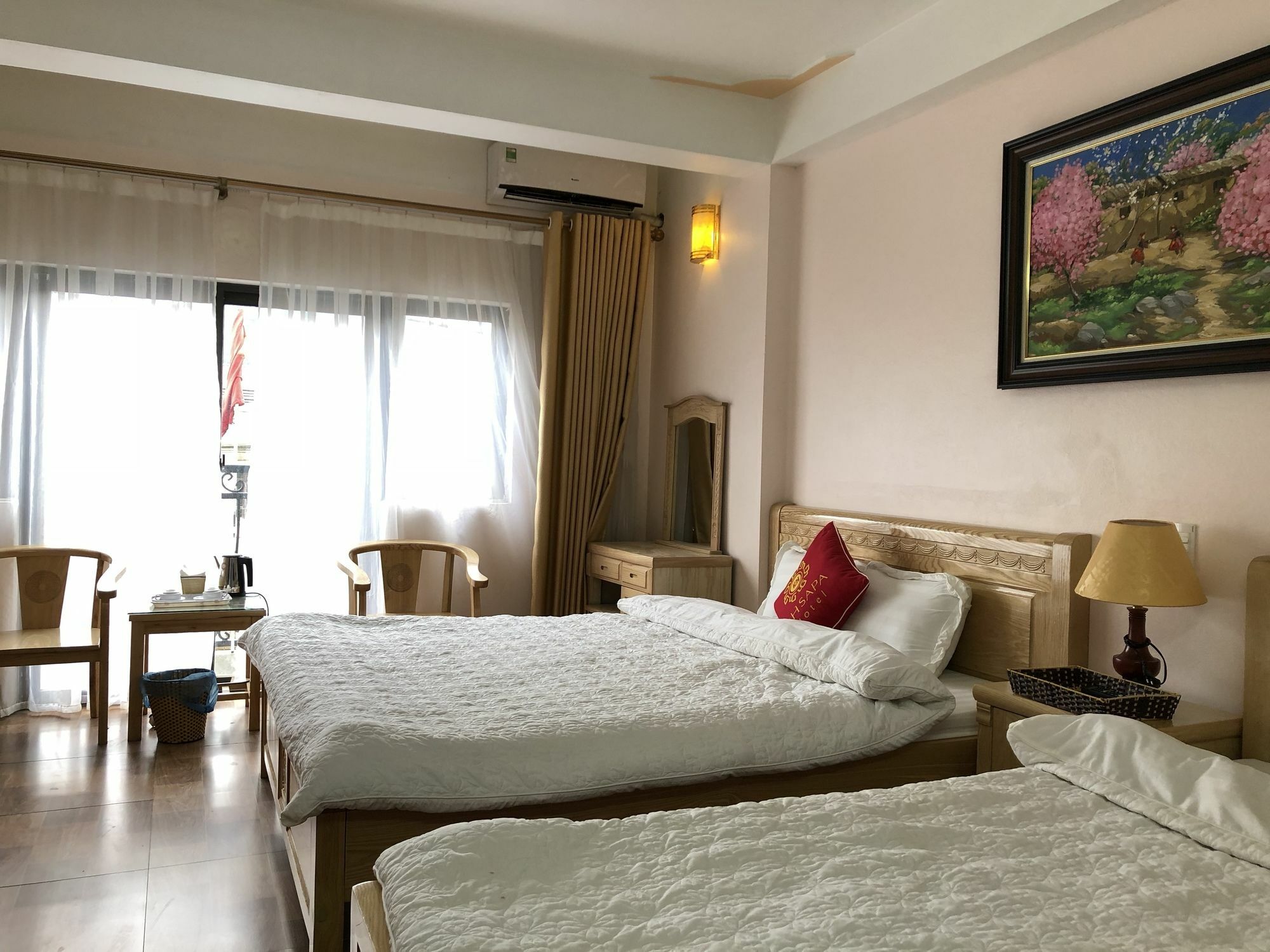 Hotel Dh Sa Pa Esterno foto